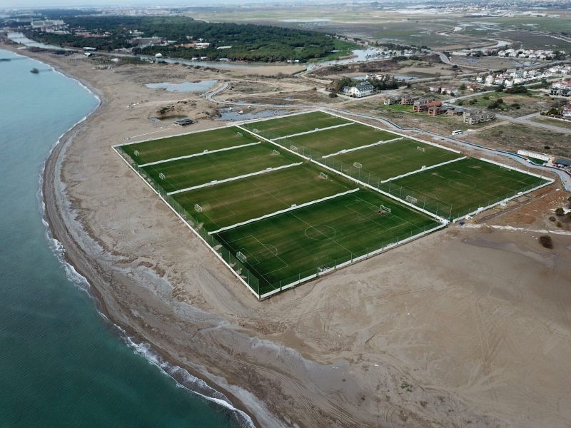 field2.jpg field2.jpg