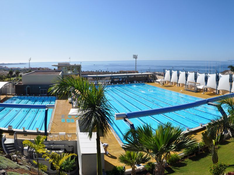 the-25m-and-50m-olympic-swimming-pool-at-tenerife-top-training--overlooking-the-ocean---ideal-for-your-swim-training-camp-.jpg